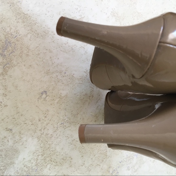 2 Pairs Heels Bundle - Picture 14 of 16